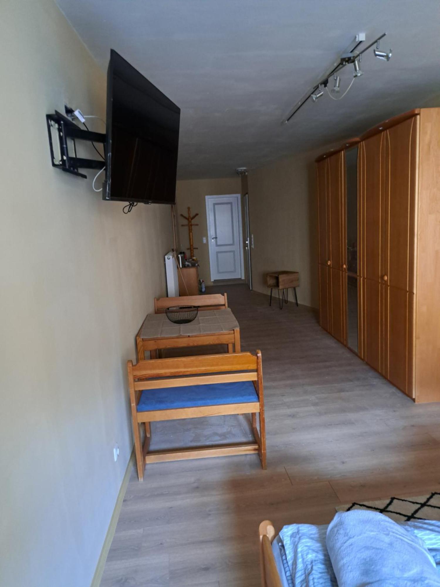 Trixis Bed & Breakfast Mittenwald Exterior photo